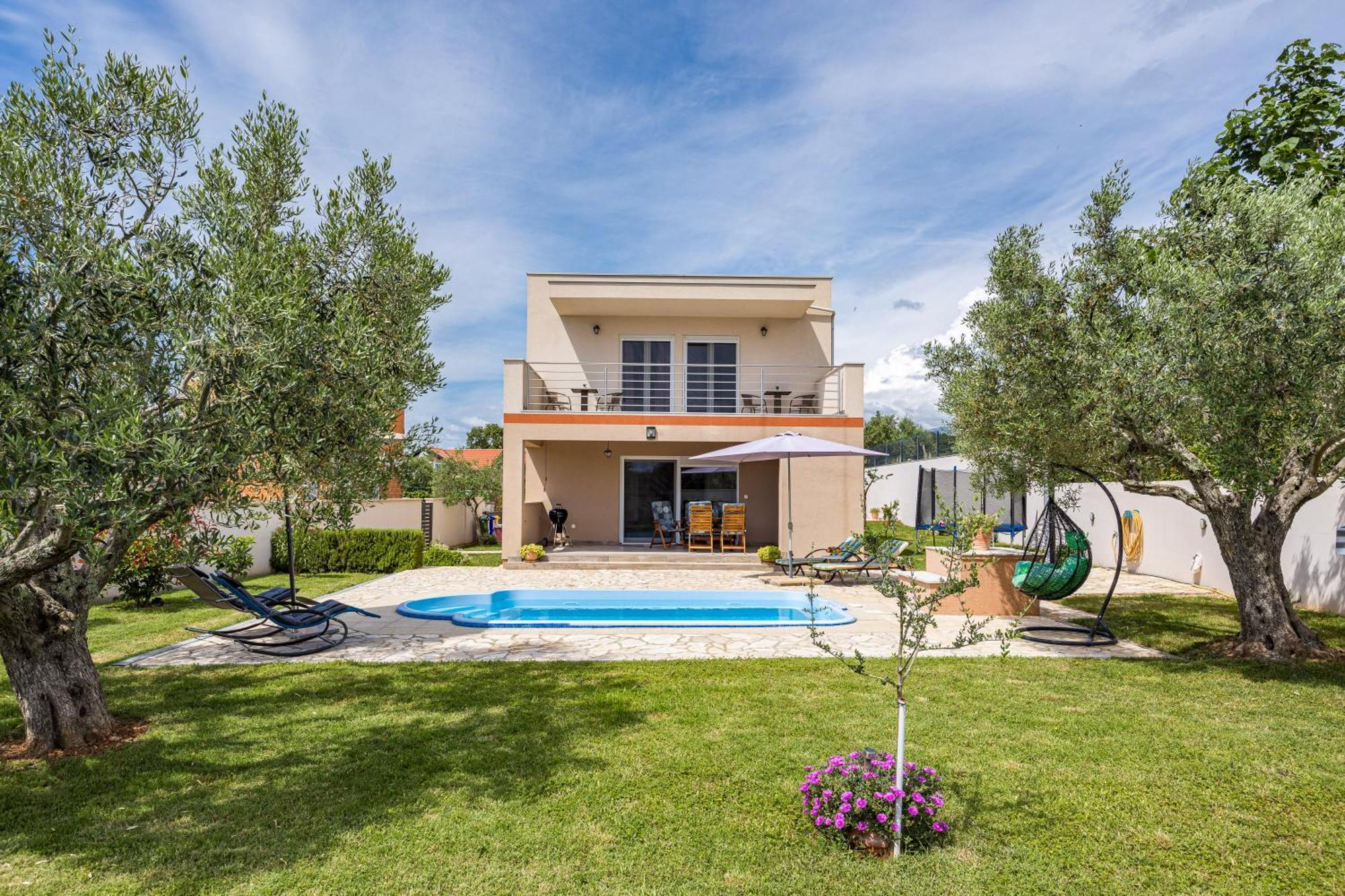 Villa Sunny Olive Перой Екстер'єр фото