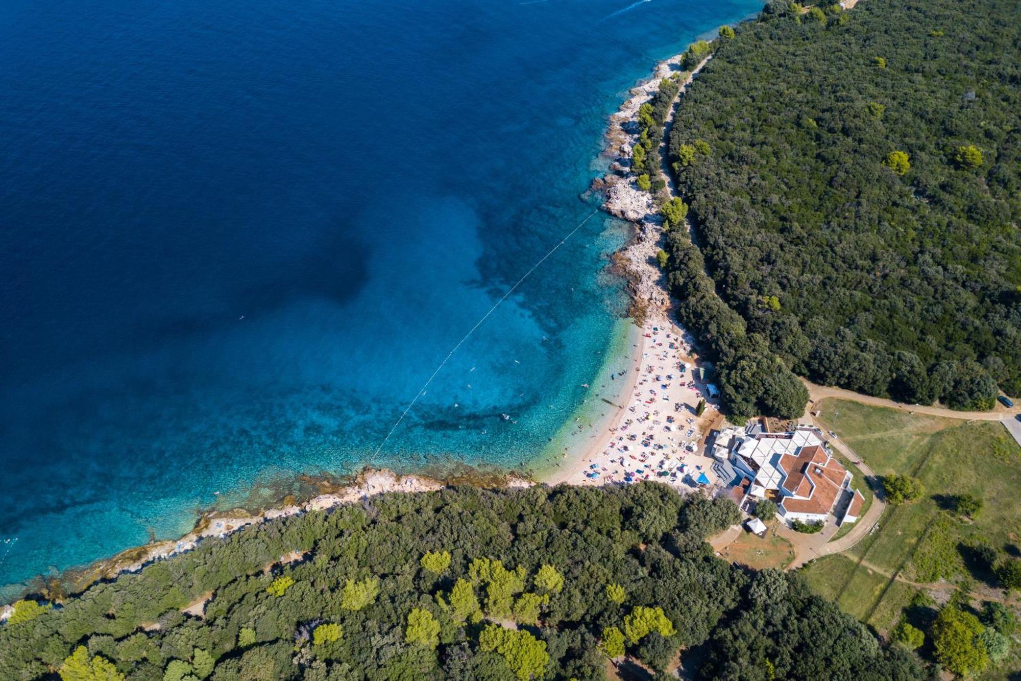 Villa Sunny Olive Перой Екстер'єр фото